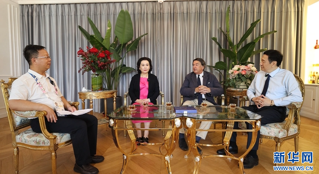 菲利普·埃菲尔：埃菲尔铁塔向世界传递幸福与坚强的力量