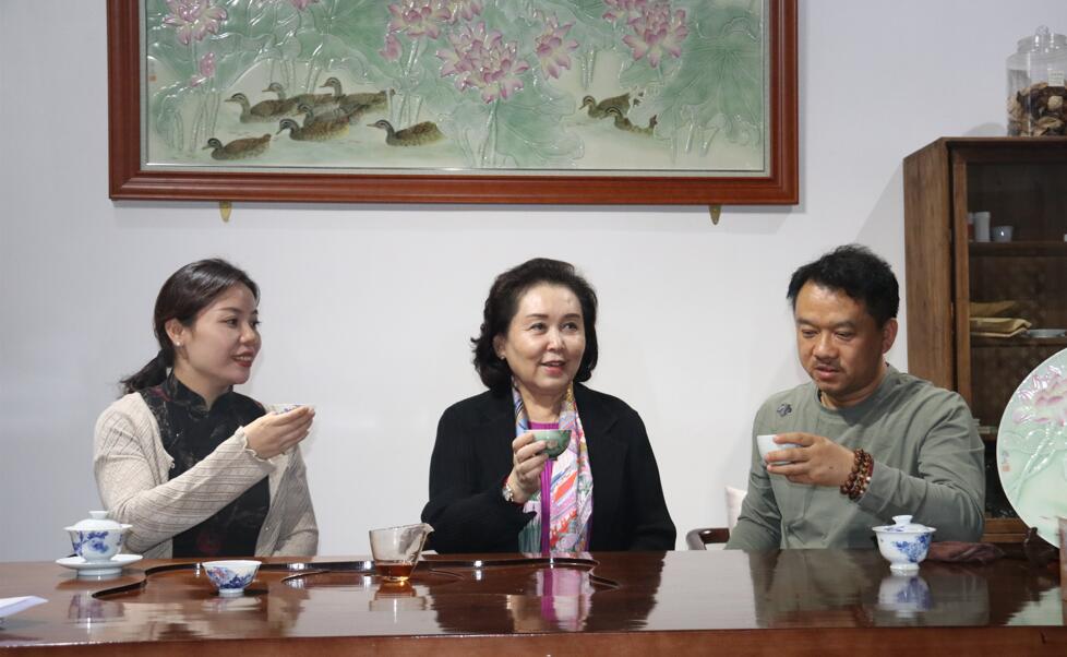 瓷韵茶香 中华茶文化大使董晓欣对话景德镇非遗传承人