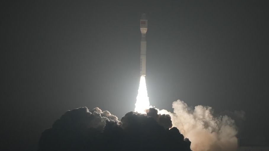 我国成功发射微厘空间02组卫星