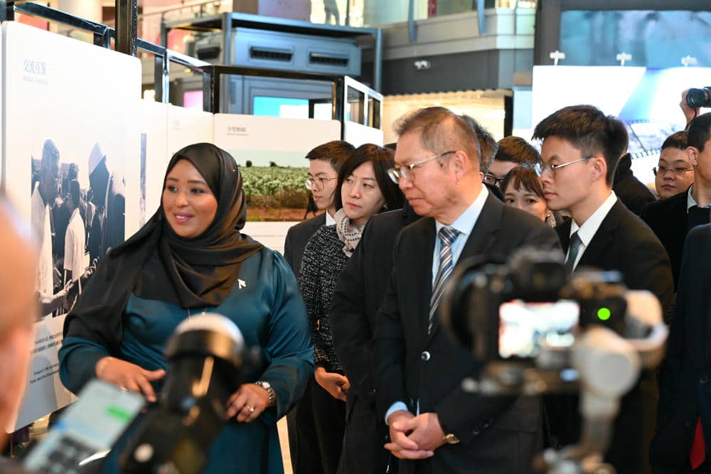 中索建交65周年精选历史图片展